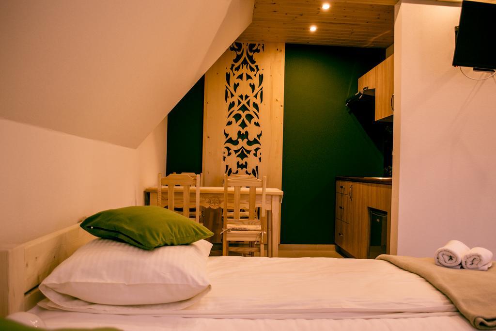 Willa Goralskie Klimaty Bukowina Tatrzańska Zimmer foto